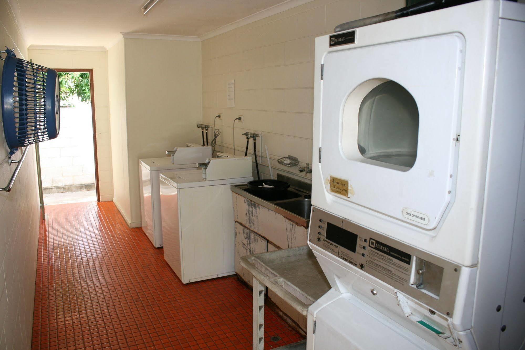 Billabong Lodge Motel Townsville Buitenkant foto